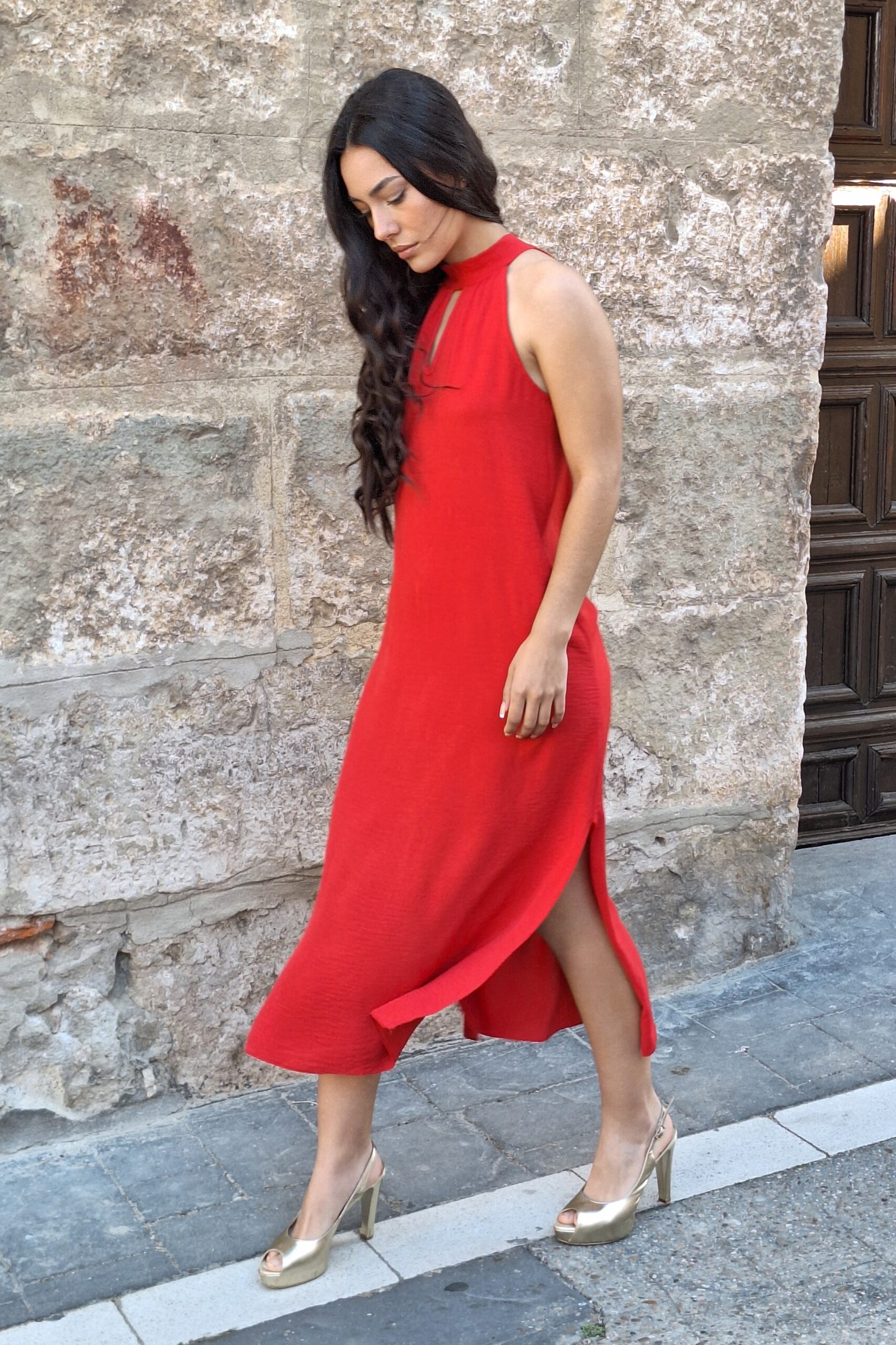 vestido halter largo rojo fluido vestido halter largo rojo fluido