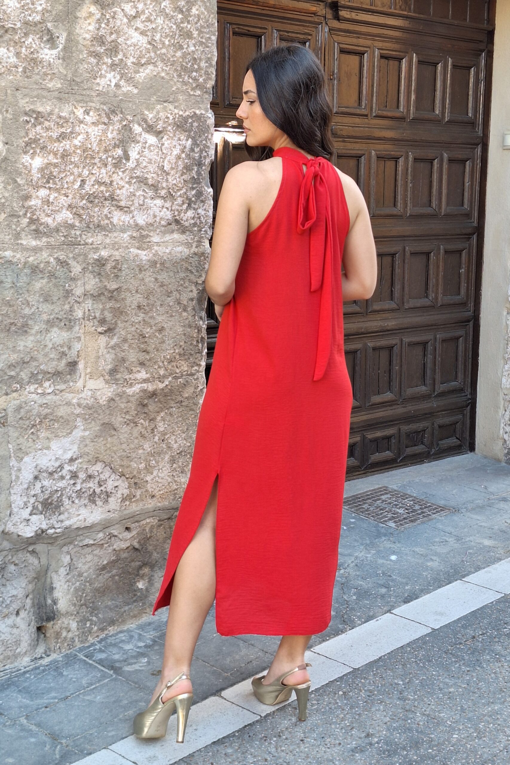 vestido halter largo rojo fluido vestido halter largo rojo fluido