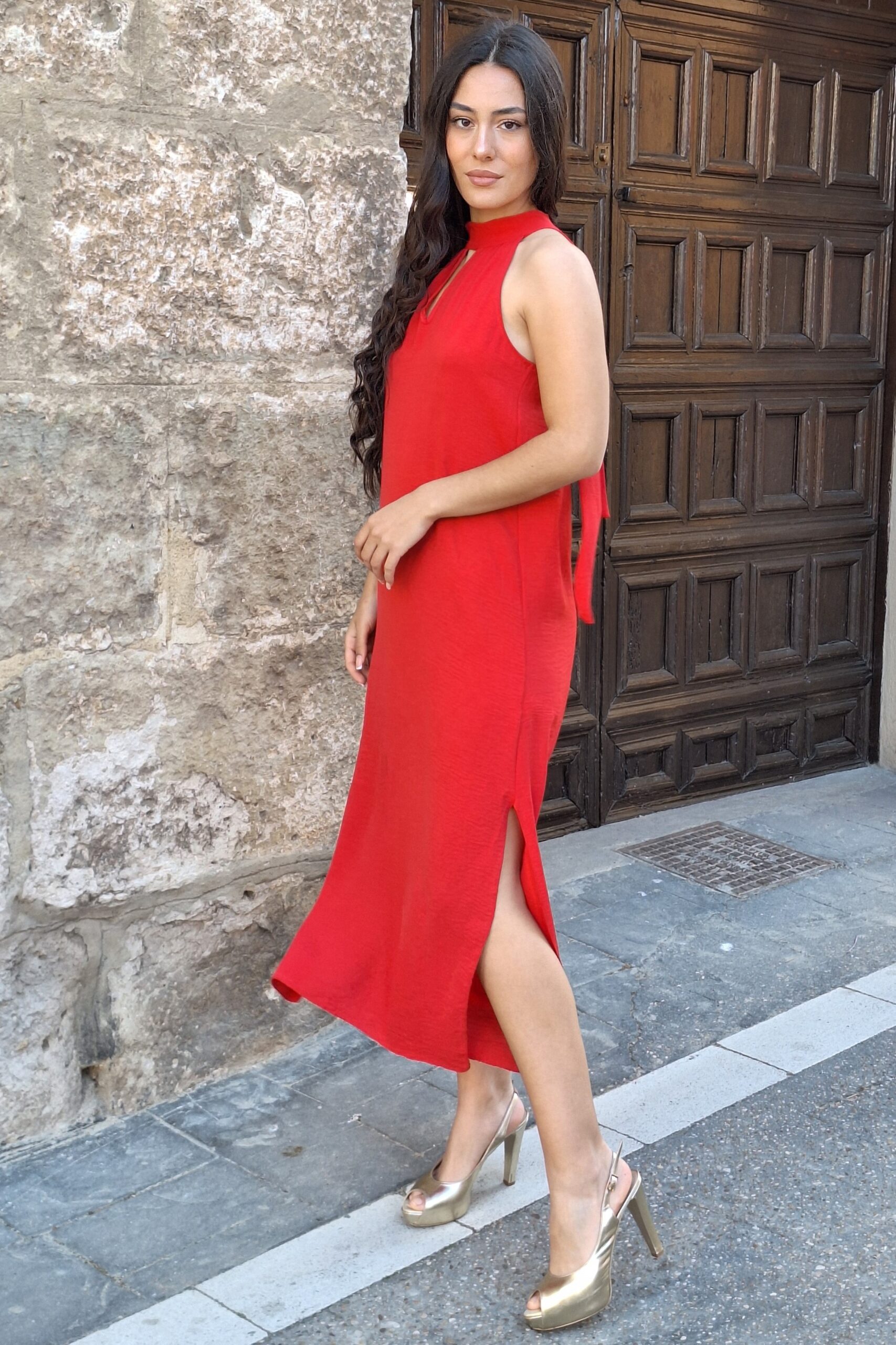 vestido halter largo rojo fluido vestido halter largo rojo fluido