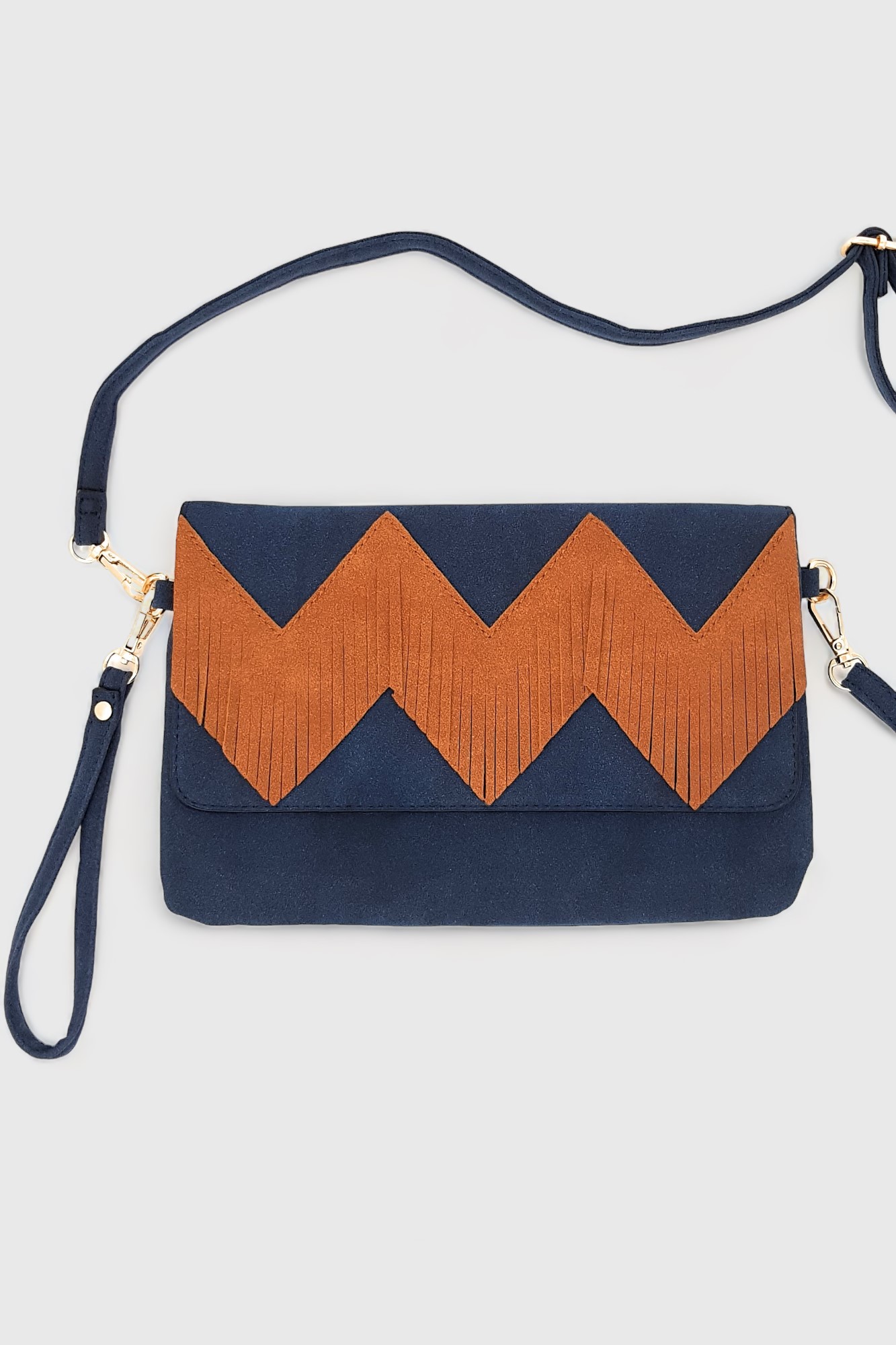 bolso efecto ante azul con flecos bolso efecto ante azul con flecos