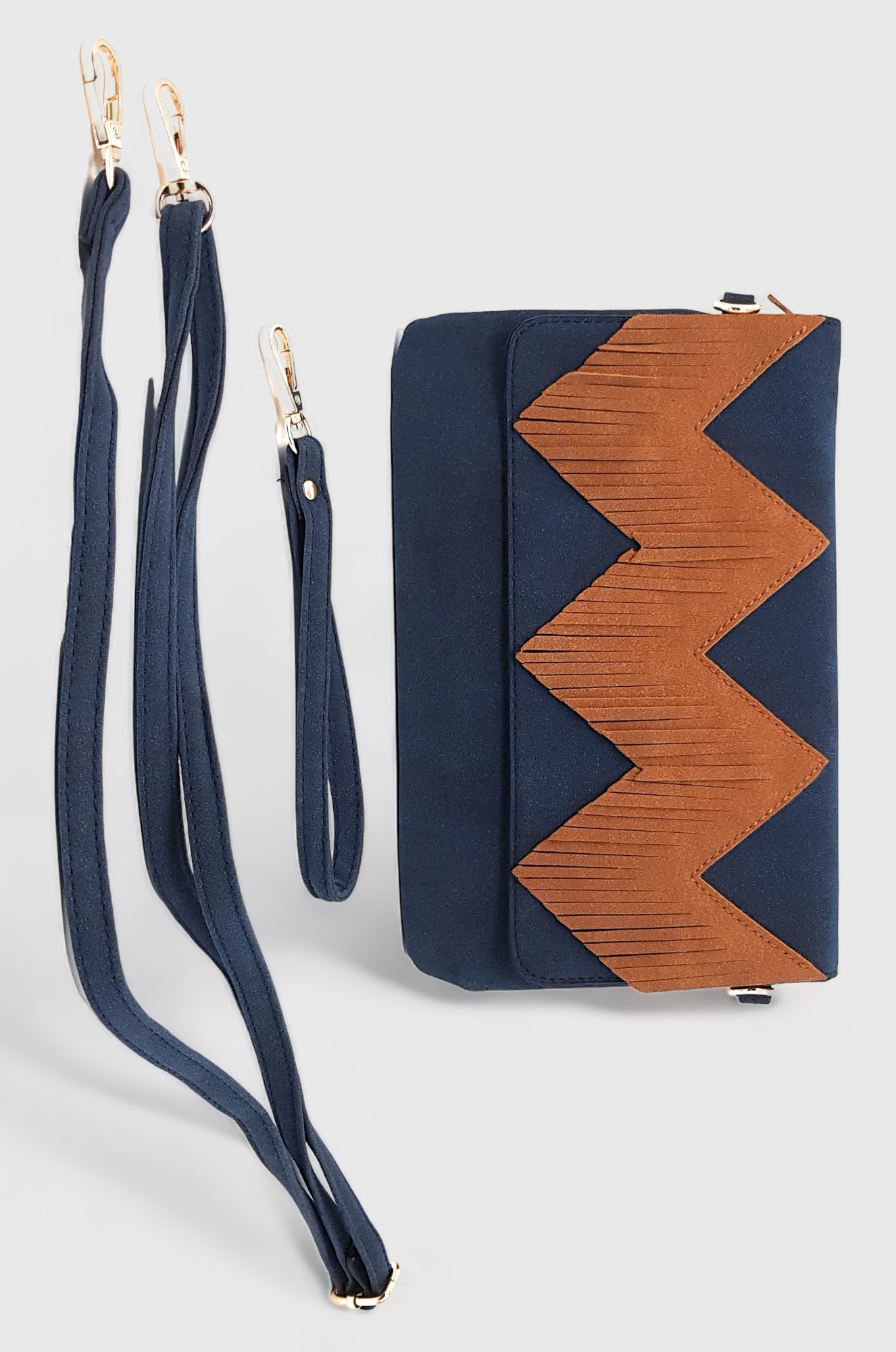 bolso efecto ante azul con flecos bolso efecto ante azul con flecos