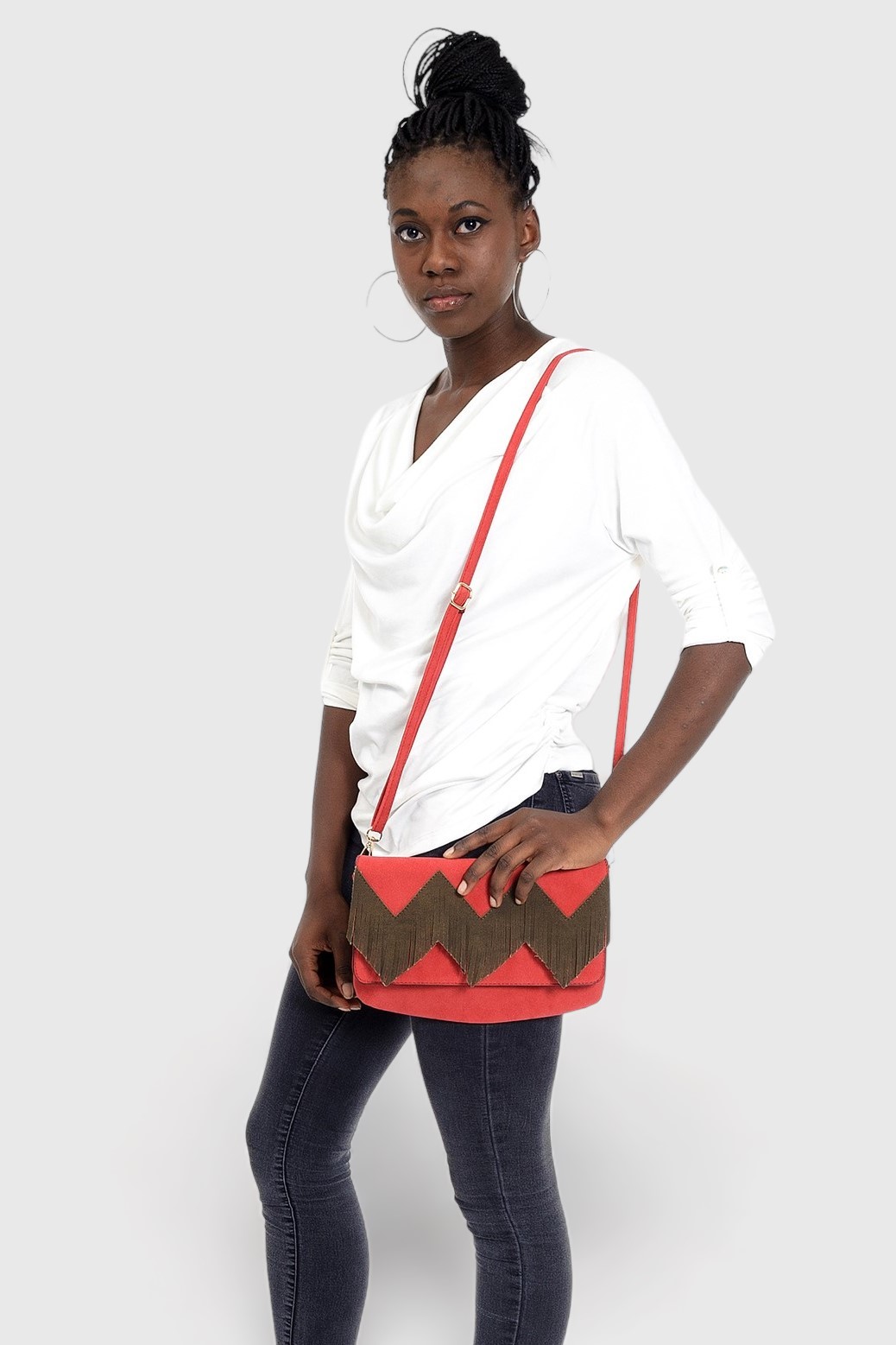 bolso bandolera con flecos rojo bolso bandolera con flecos rojo