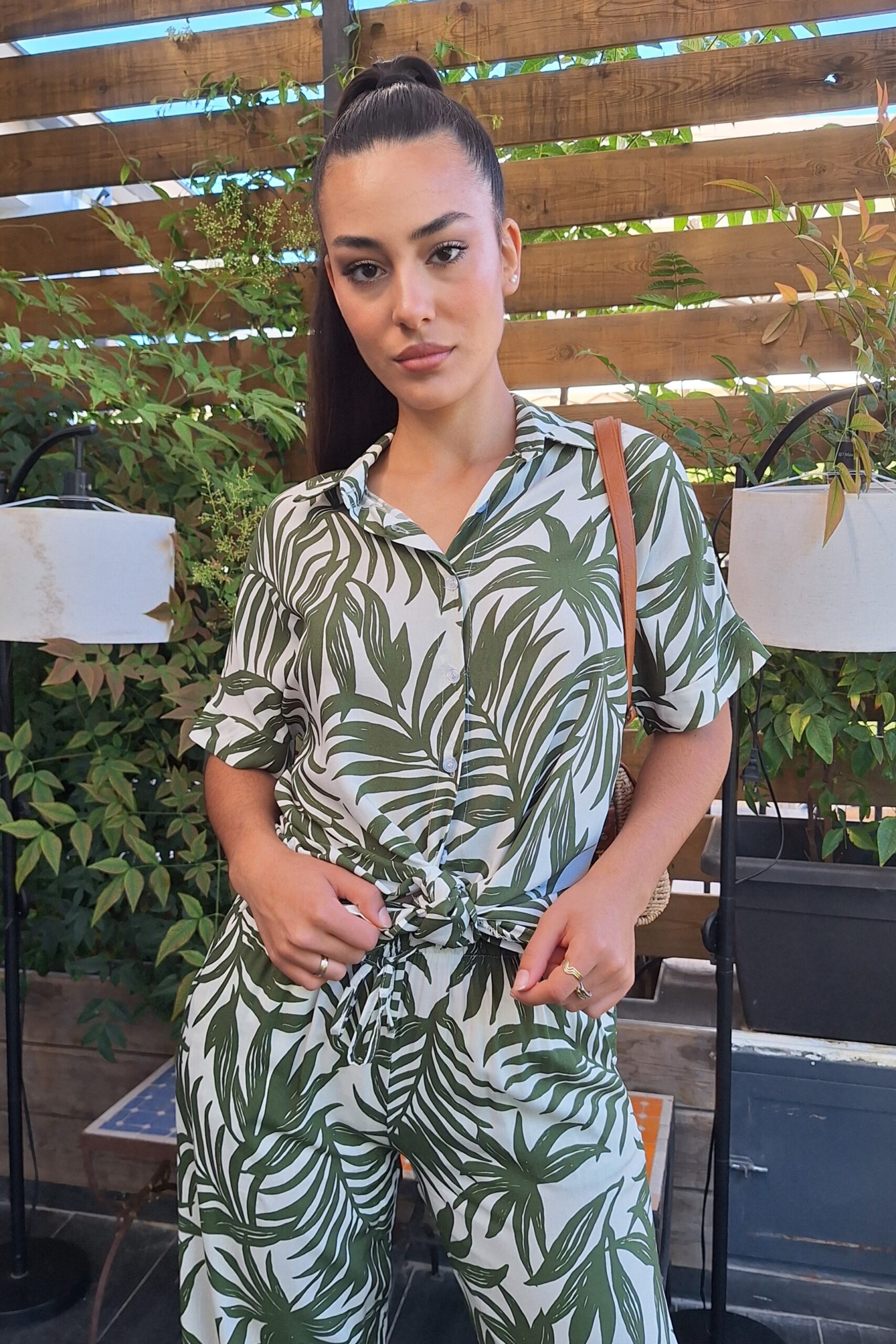 conjunto estampado pantalón y camisa conjunto estampado pantalón y camisa