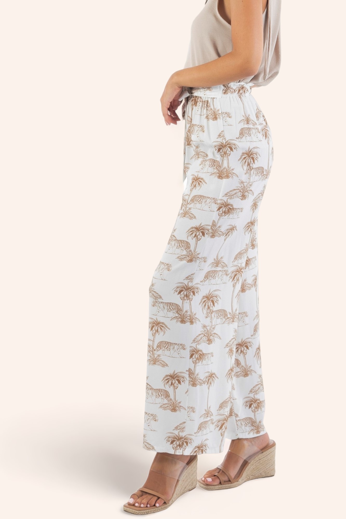 pantalón fluido estampado safari pantalón fluido estampado safari