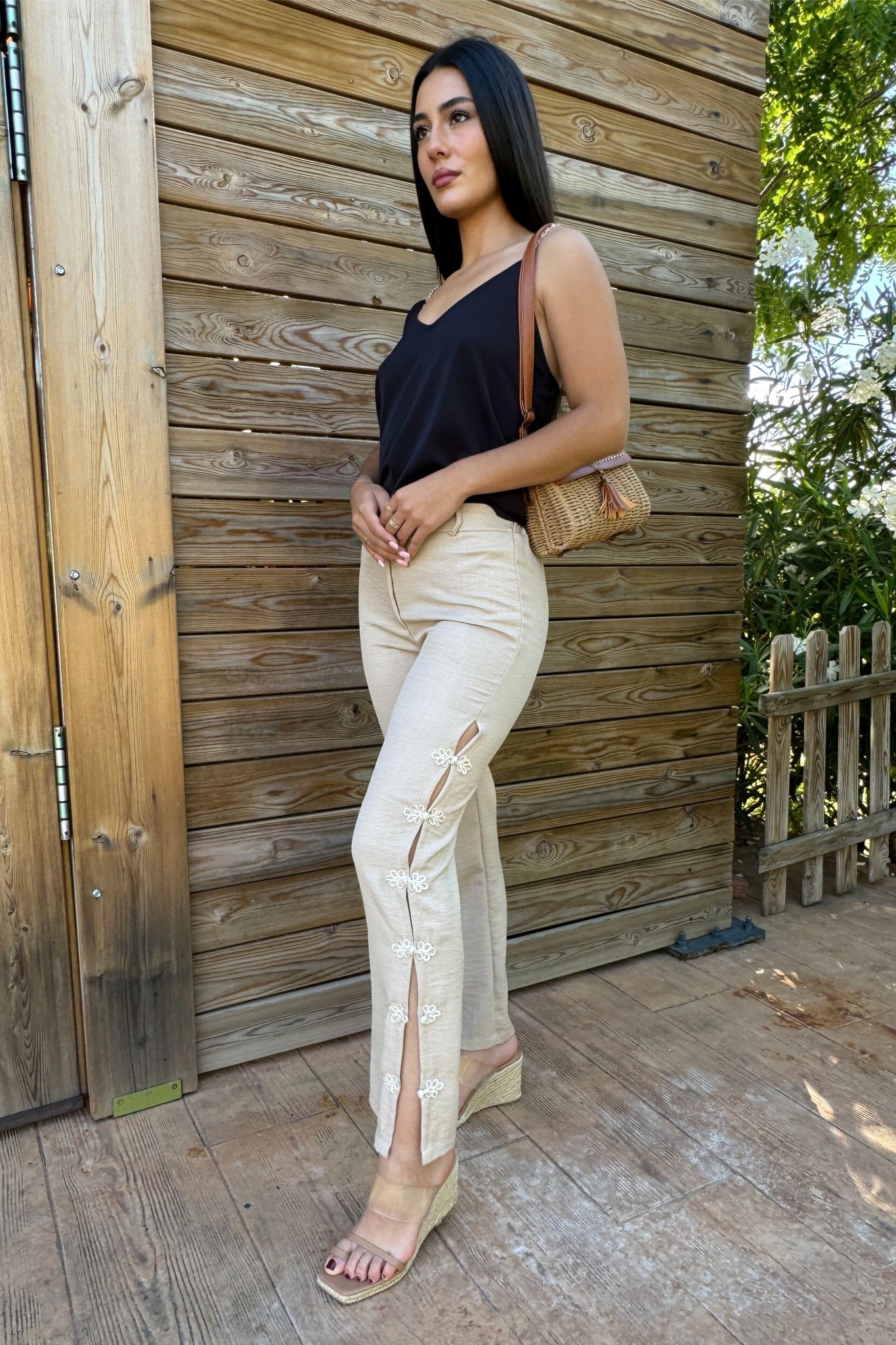 pantalón lino detalles beige pantalón lino detalles beige