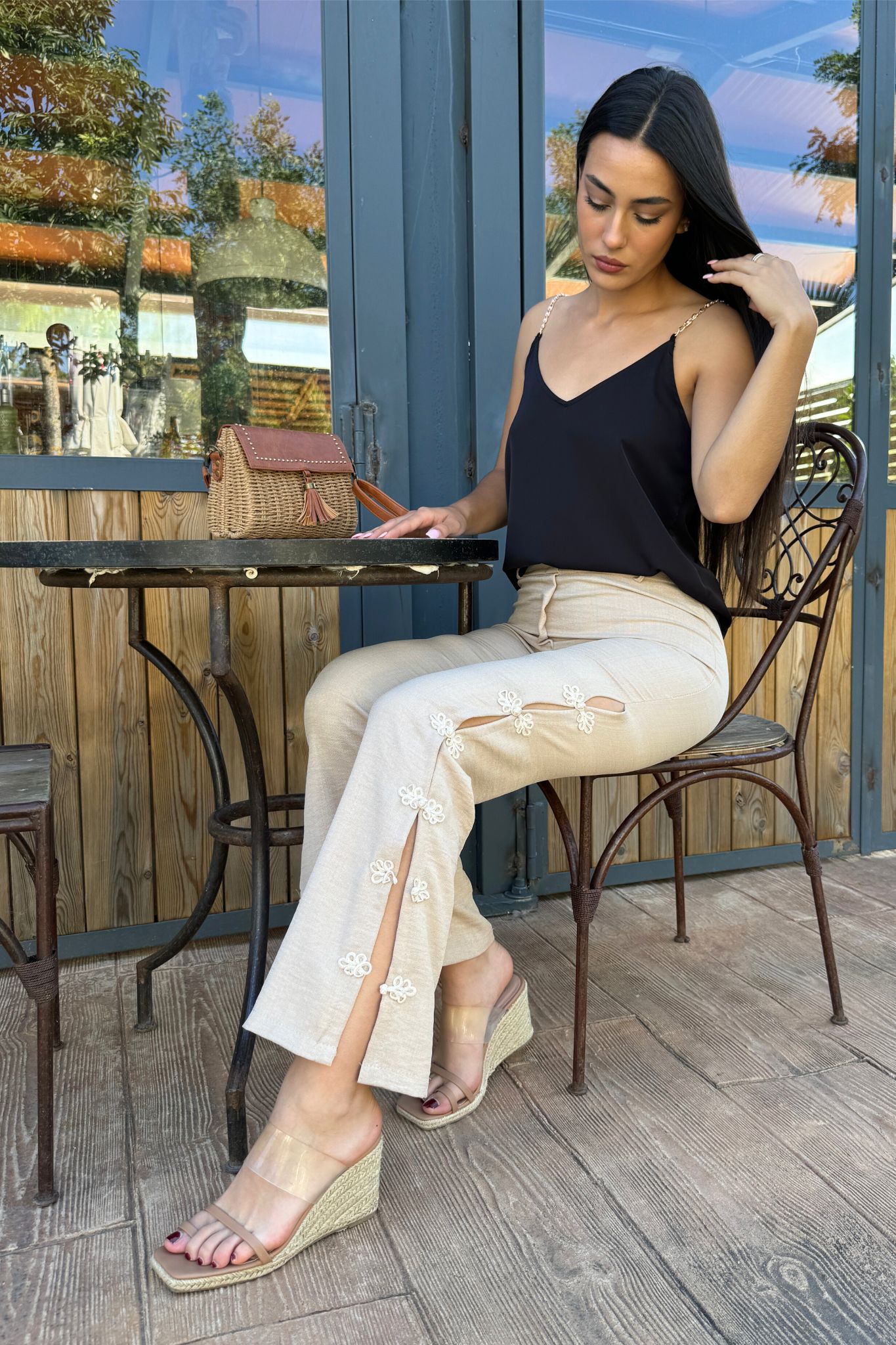 pantalón lino detalles beige pantalón lino detalles beige